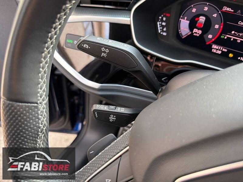 Audi Q3 Sportback 35 TDI 150 Cv S-Tronic S-Line interno ed esterno