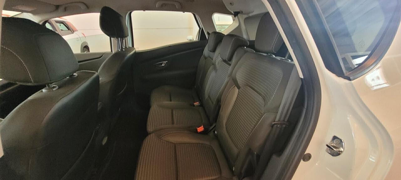 Renault Scenic Scénic dCi 8V 110 CV EDC Energy Business