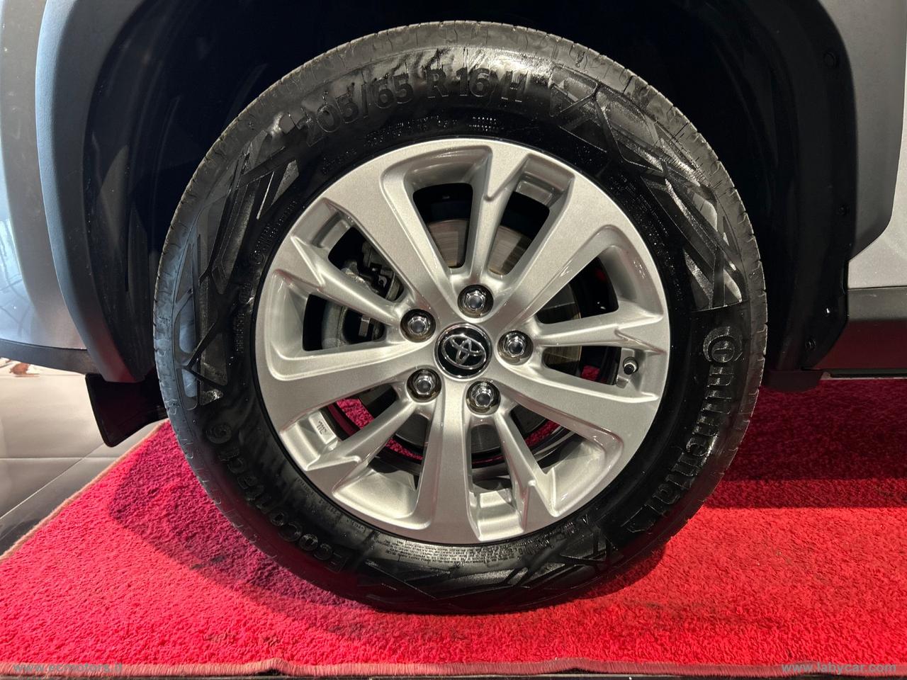 TOYOTA Yaris Cross 1.5 Hybrid 5p. E-CVT Busin.