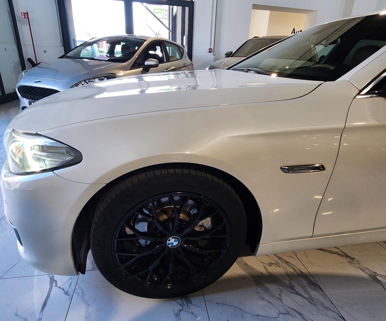 Bmw 520 520d xDrive Luxury