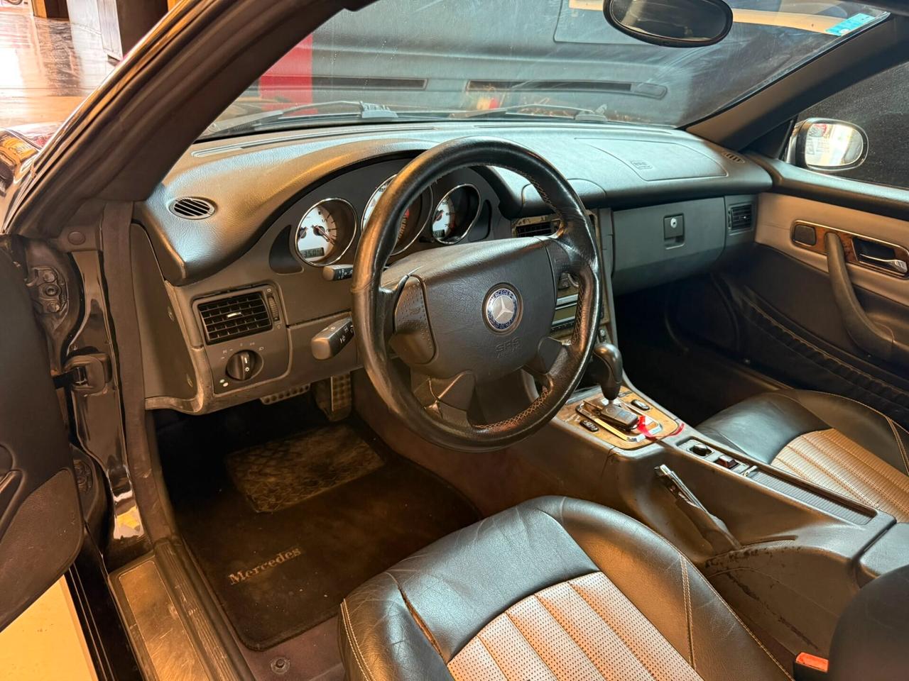 Mercedes SLK 32 AMG