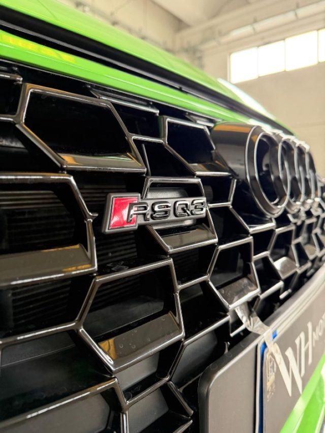 AUDI RS Q3 SPB quattro S tronic //BELL1SS1MO//