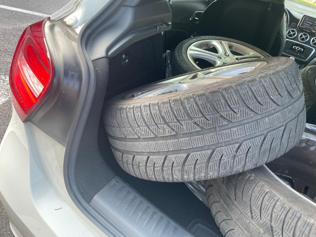 Mercedes-benz A 180 CDI Sport*Navi*Pelle*Neopatentati*