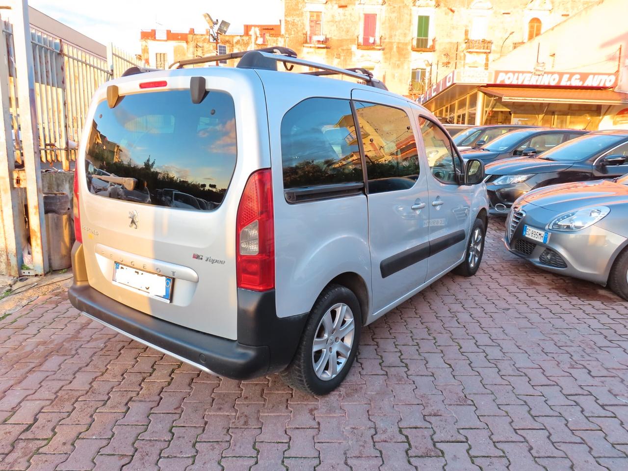 Peugeot PARTNER 1.6 HDI CON 5 POSTI