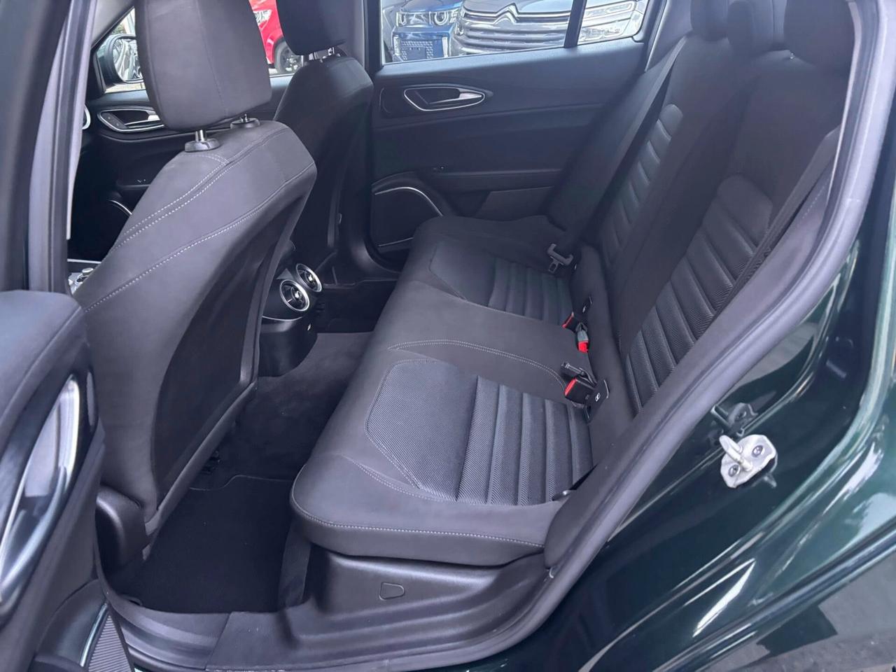 Alfa Romeo Giulia 2.2 Turbodiesel 160 CV AT8 Business