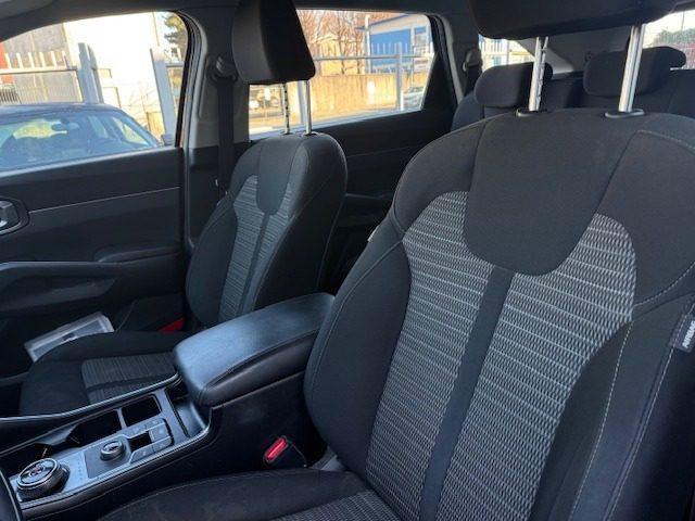 KIA Sorento 1.6 T-GDi HEV AT6 2WD Business