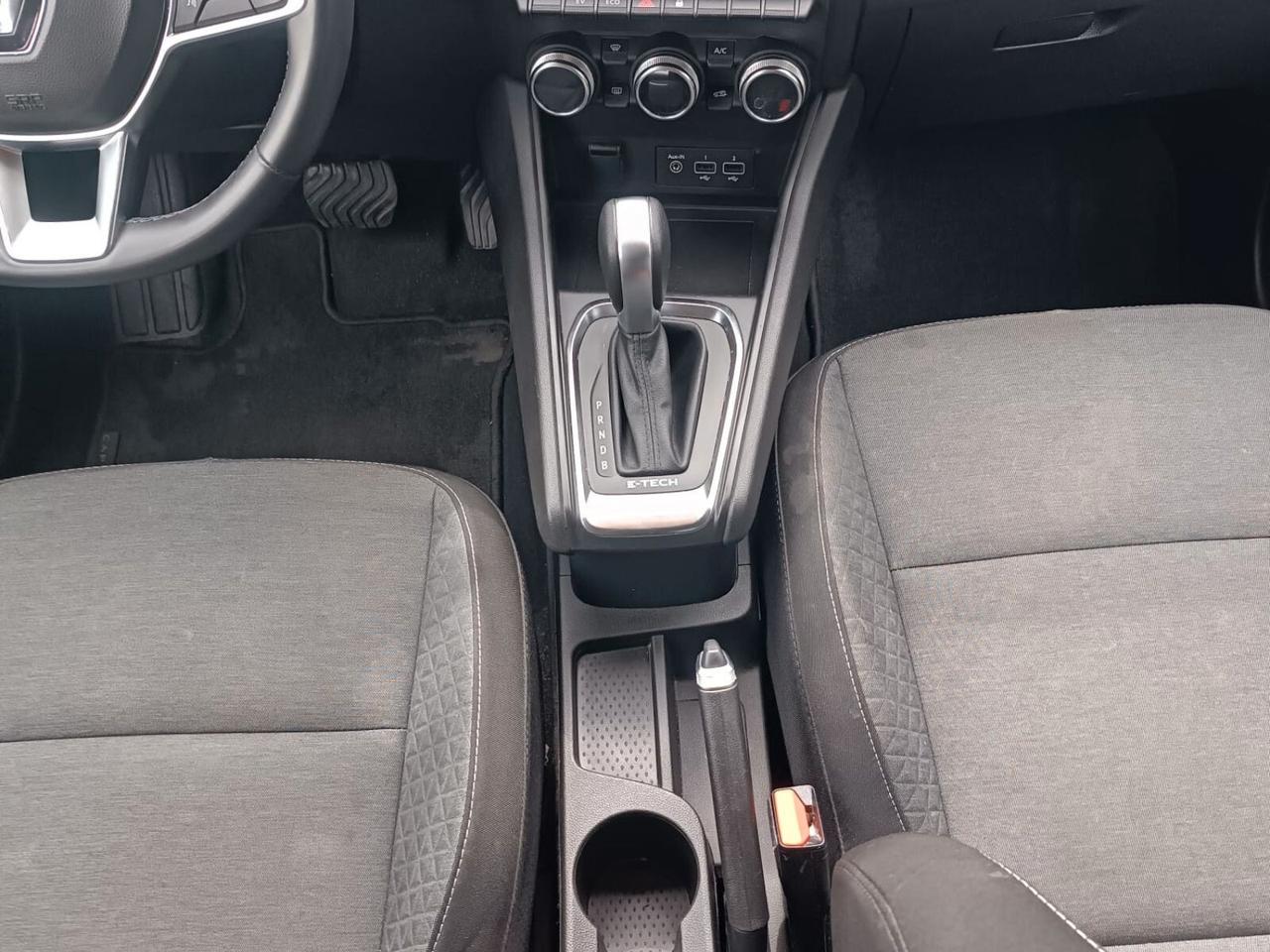 Renault Captur Full Hybrid E-Tech 145 CV Zen