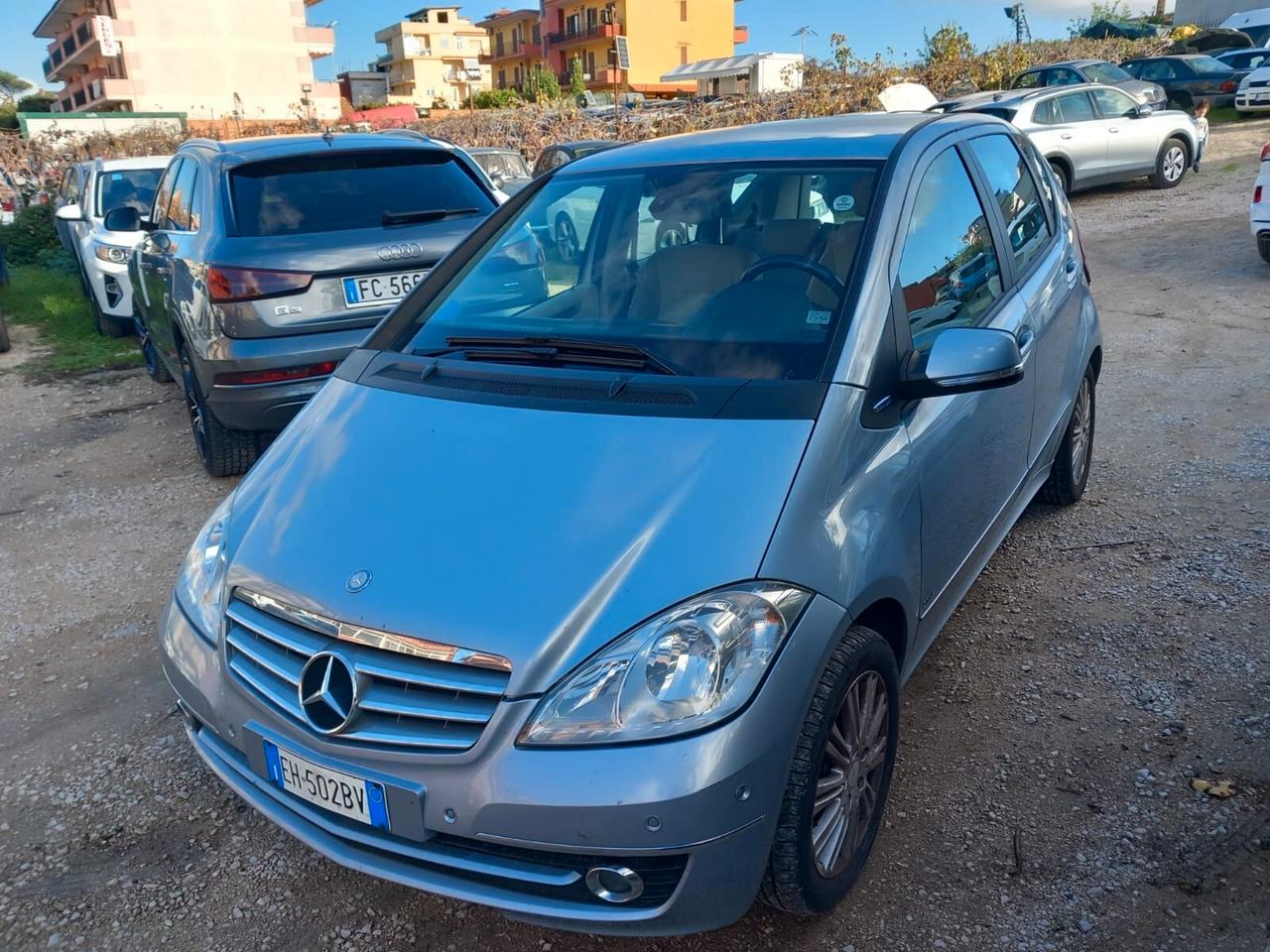 Mercedes-benz A 180 BlueEFFICIENCY Executive