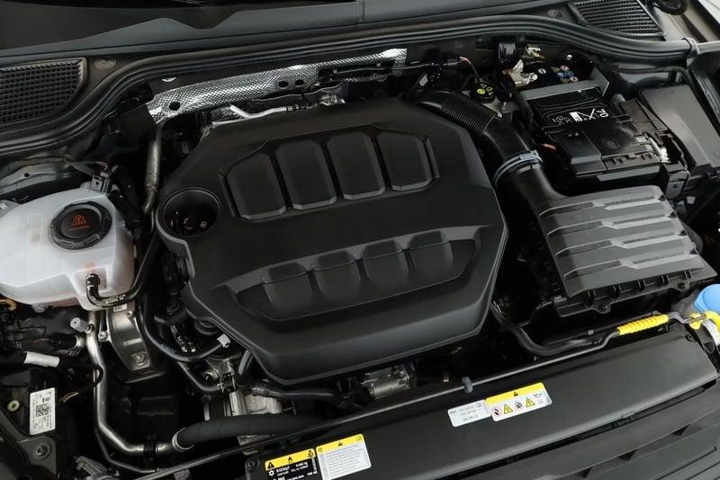 Volkswagen Golf Golf 2.0 TSI GTI DSG TETTO BLACK STYLE HEAD-UP CAMERA LED 19"