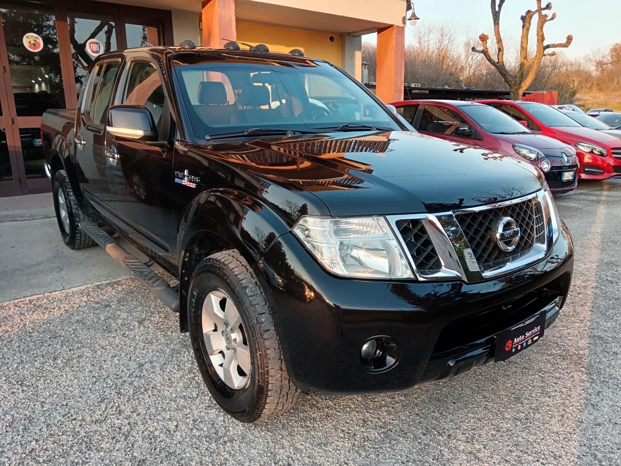 Nissan Navara 2.5 190CV GANCIO RETROCAMERA
