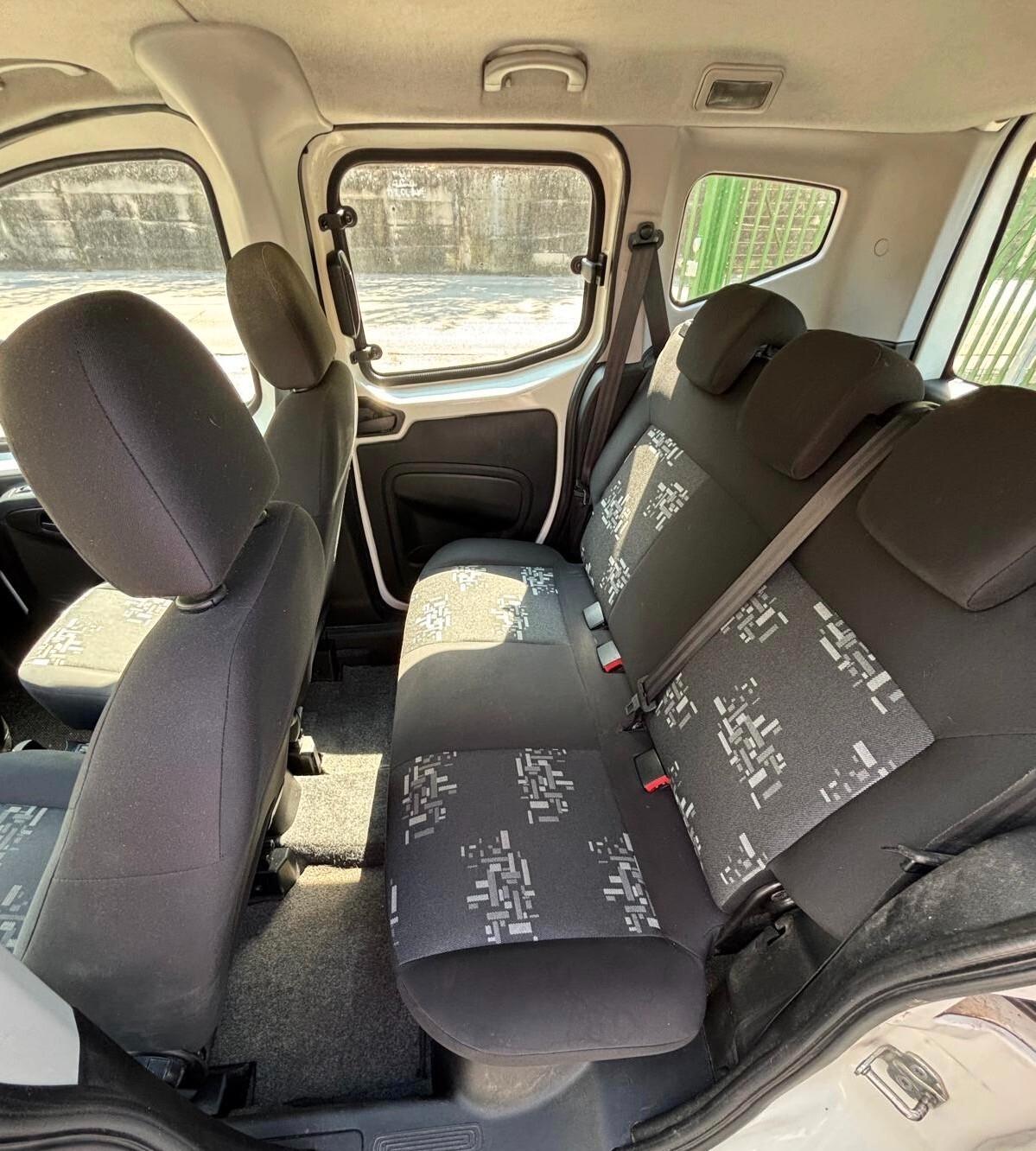 Fiat Qubo 1.3 MJT 75 CV Trekking