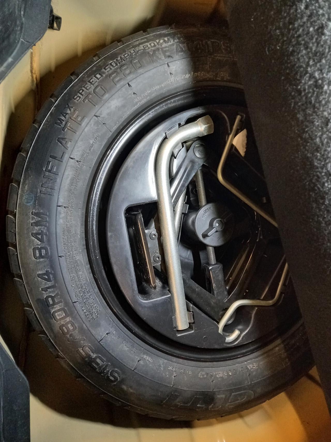 Fiat Panda 1.2 UNICO PROP -GANCIO TRAINO