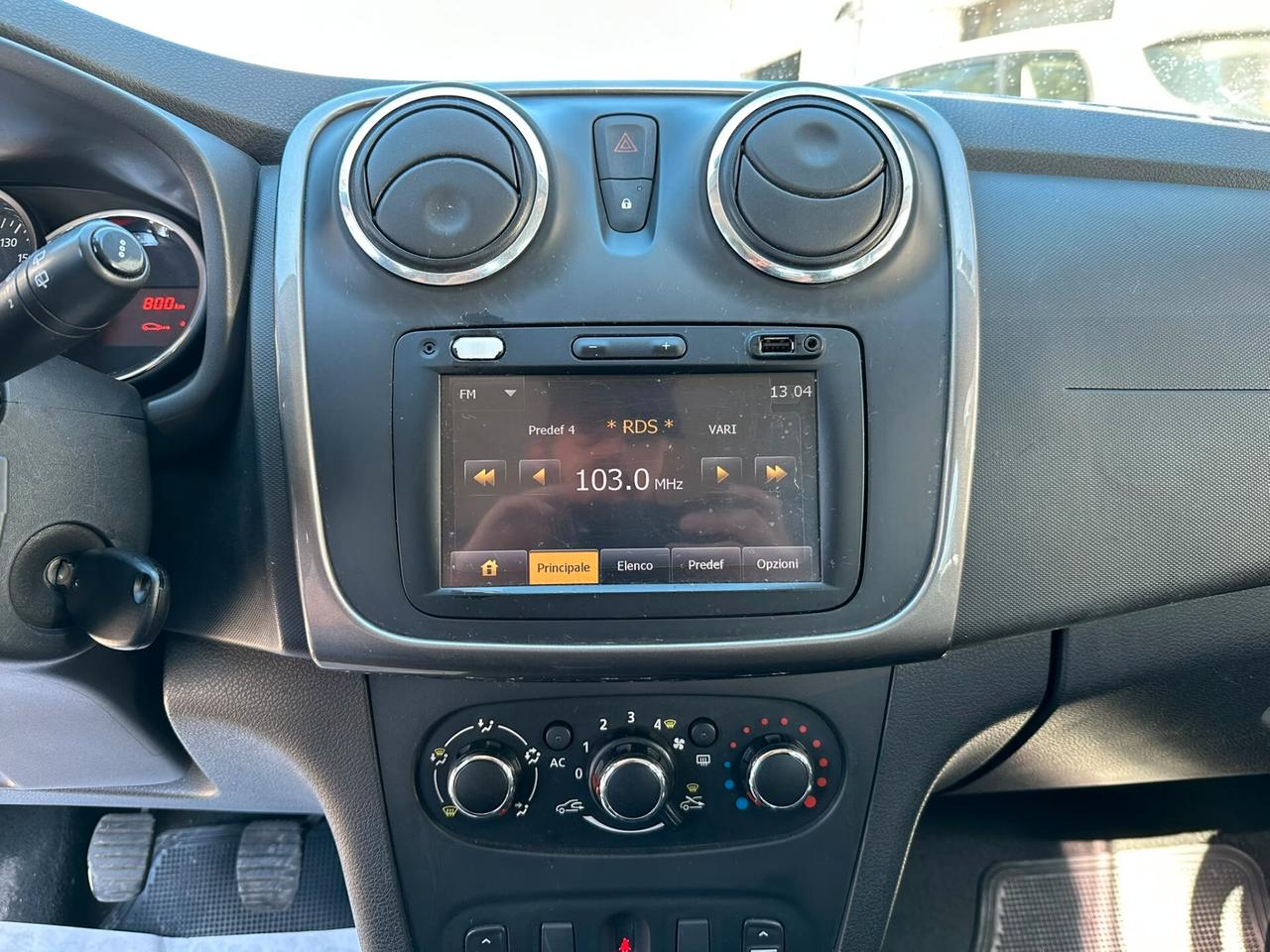 Dacia Sandero 1.5 dCi 8V 75CV Lauréate