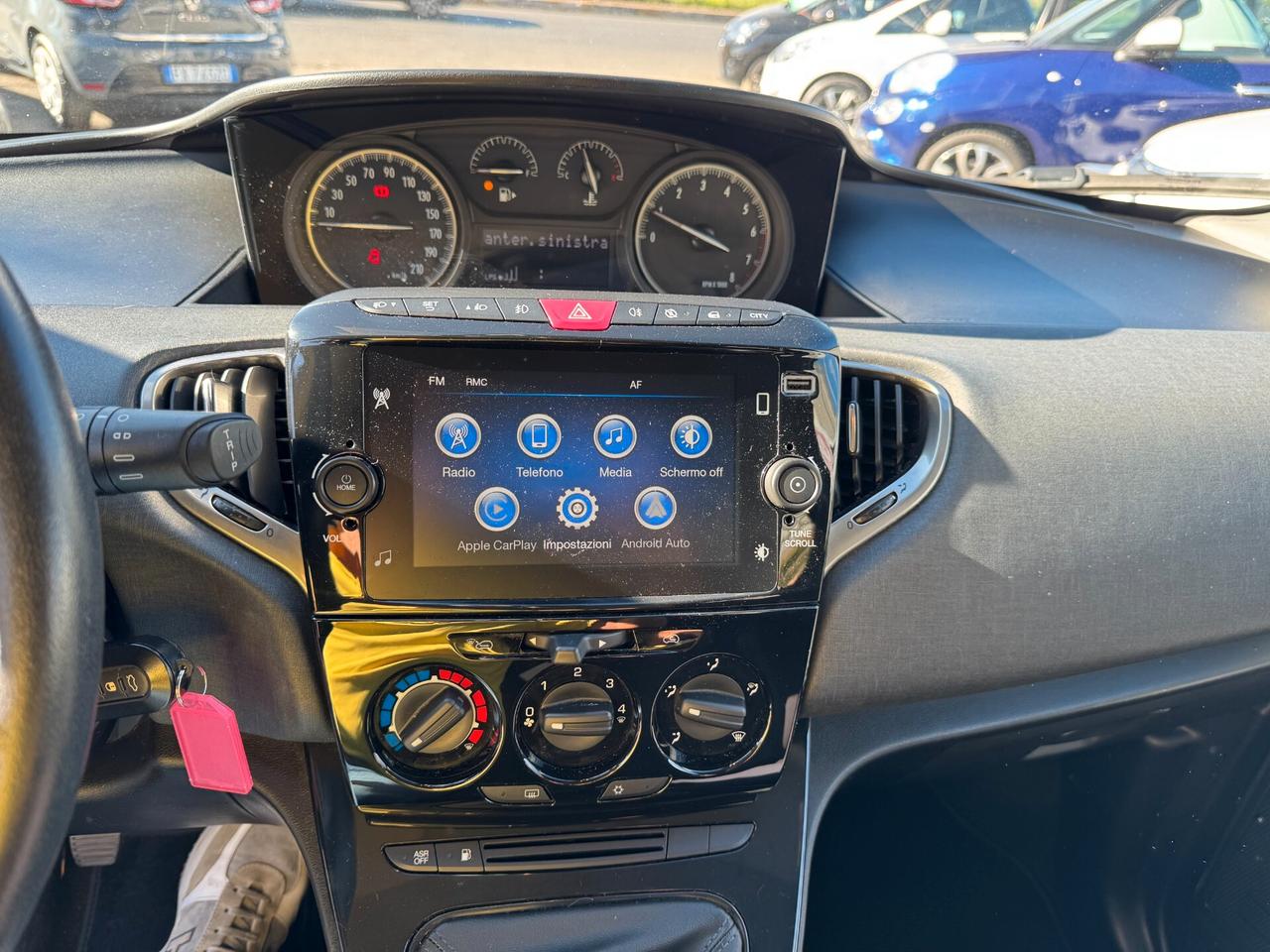 Lancia Ypsilon 1.2 GPL ECOCHIC 2020 FARI LED