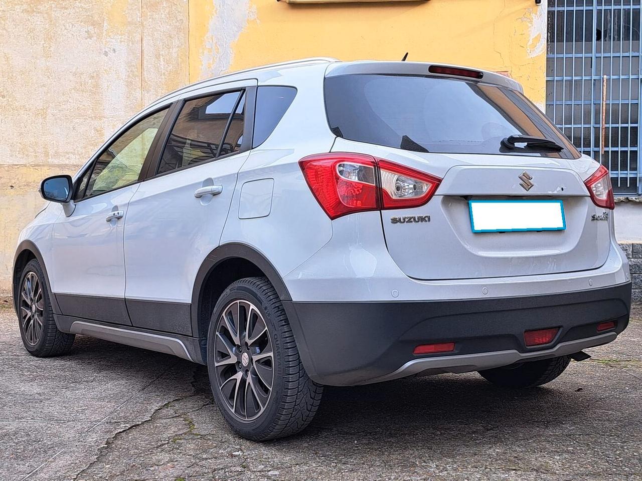 Suzuki SX4 S-Cross 1.6 16V 4WD Outdoor Line Evolution