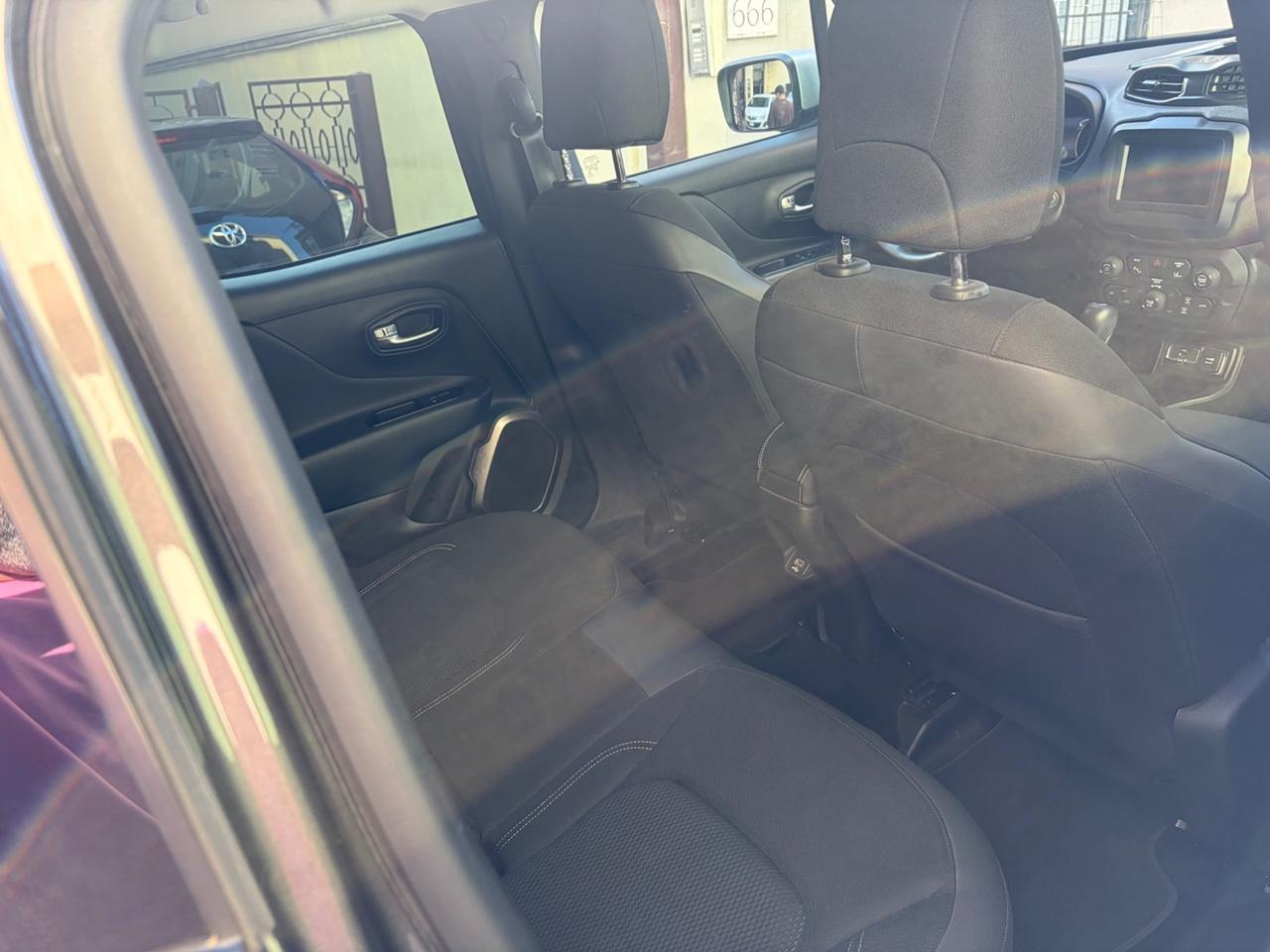 Jeep Renegade 1.6 Mjt DDCT 120 CV Limited