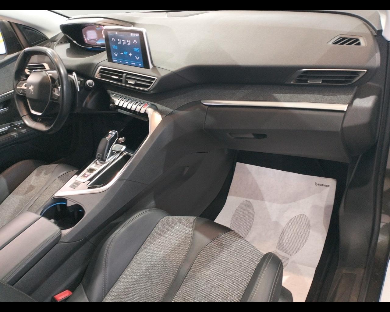 PEUGEOT 5008 2ª serie 5008 BlueHDi 130 S&S EAT...