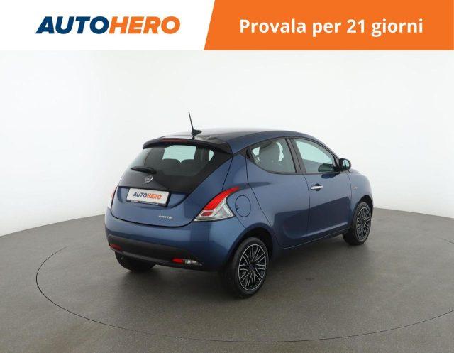 LANCIA Ypsilon 1.0 FireFly 5 porte S&S Hybrid Silver