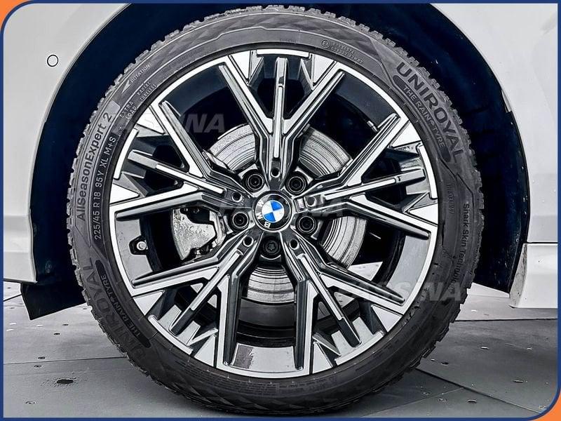 BMW Serie 1 120 48V MSport Design auto 170cv