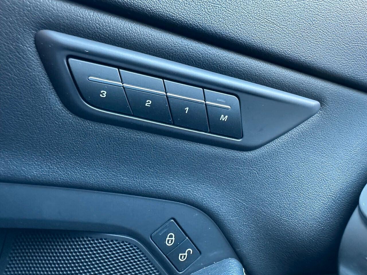 Jaguar E-Pace 2.0d i4 R-Dynamic awd 180cv auto