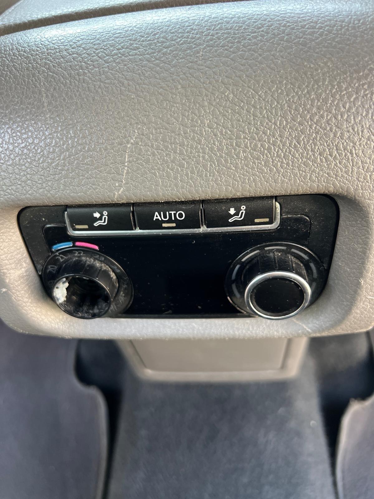 Volkswagen Sharan 2.0 TDI 140cv DSG Highline BlueMotion Technology