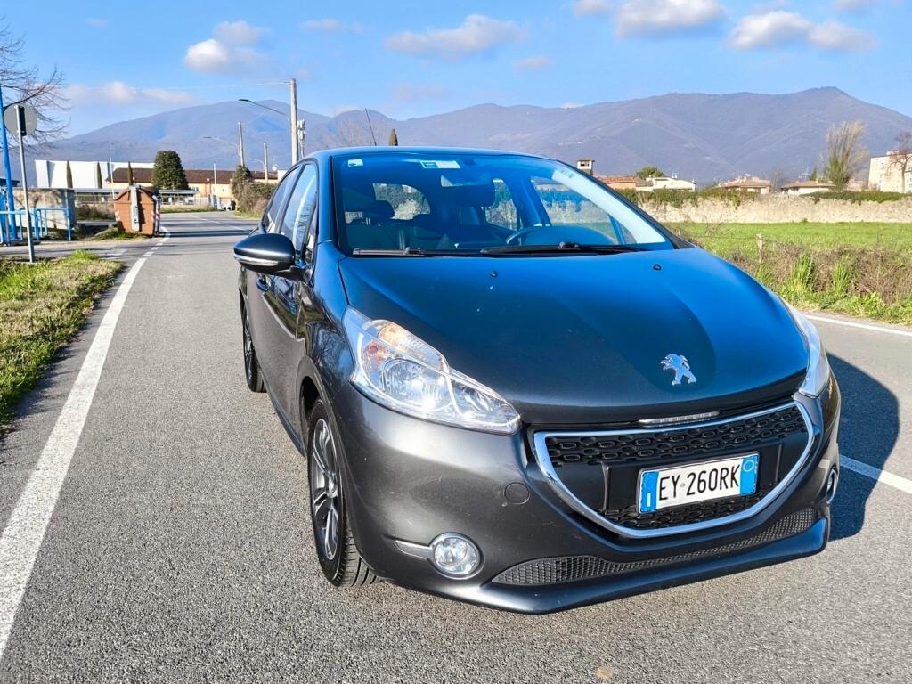 PEUGEOT 208 1,4 HDI ALLURE – OK NEOPATENTATI-