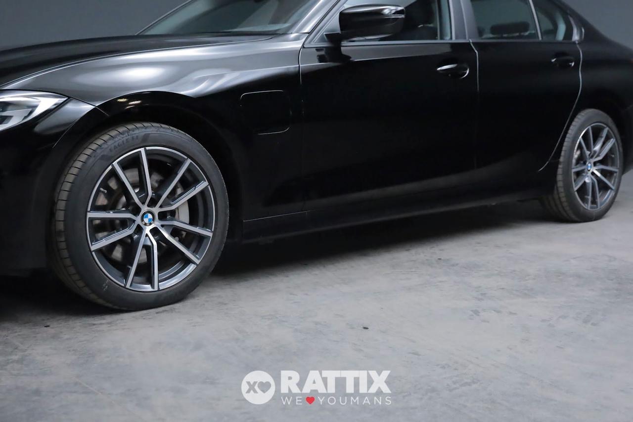 BMW 330 e 2.0 184CV Business Advantage Auto