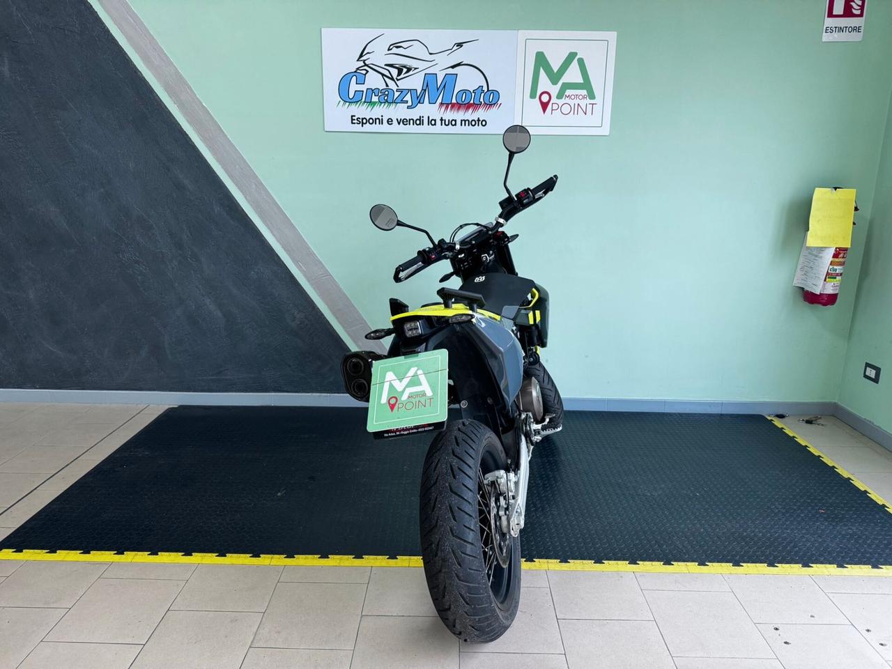 Husqvarna 701 Supermoto