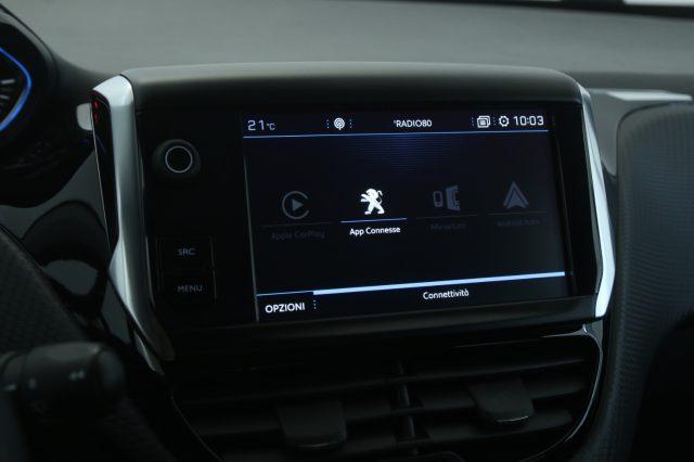PEUGEOT 2008 BlueHDi 100 Allure Retrocamera