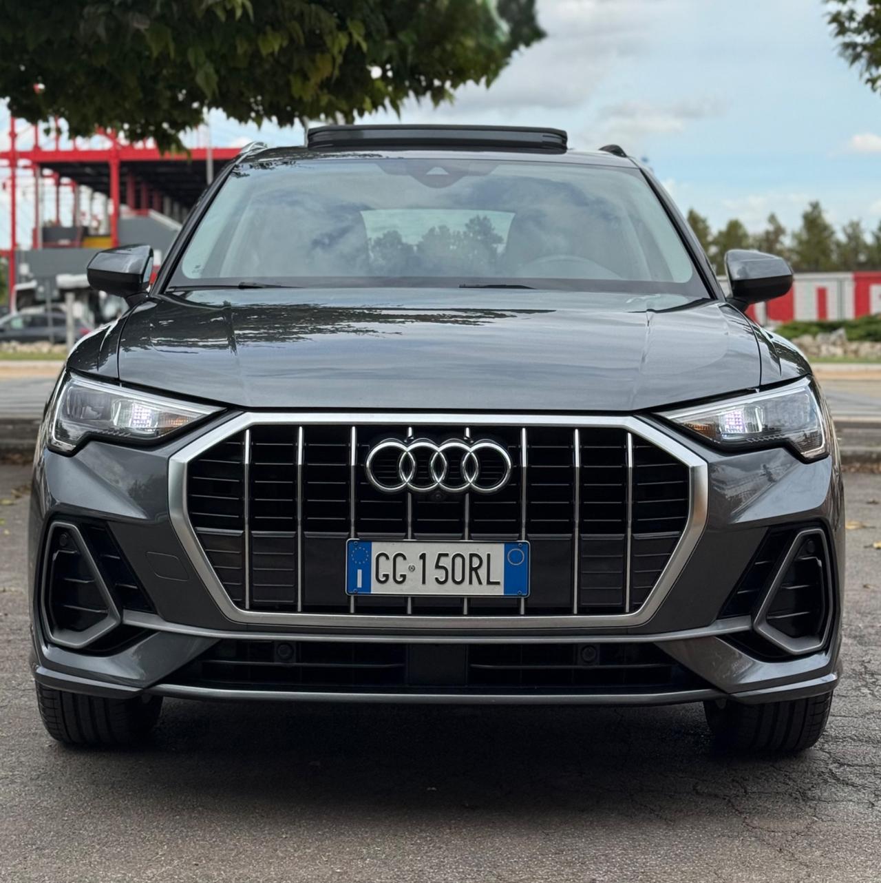 Audi Q3 35 2.0 Tdi 150CV S line TETTO/TELECAM