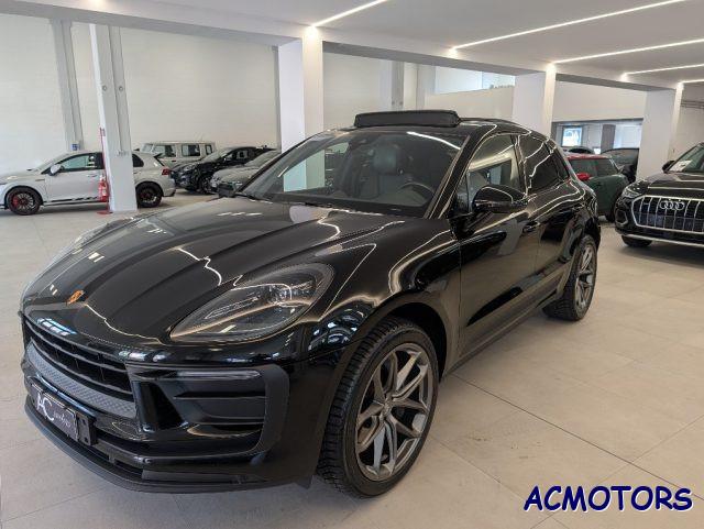 PORSCHE Macan 2.0