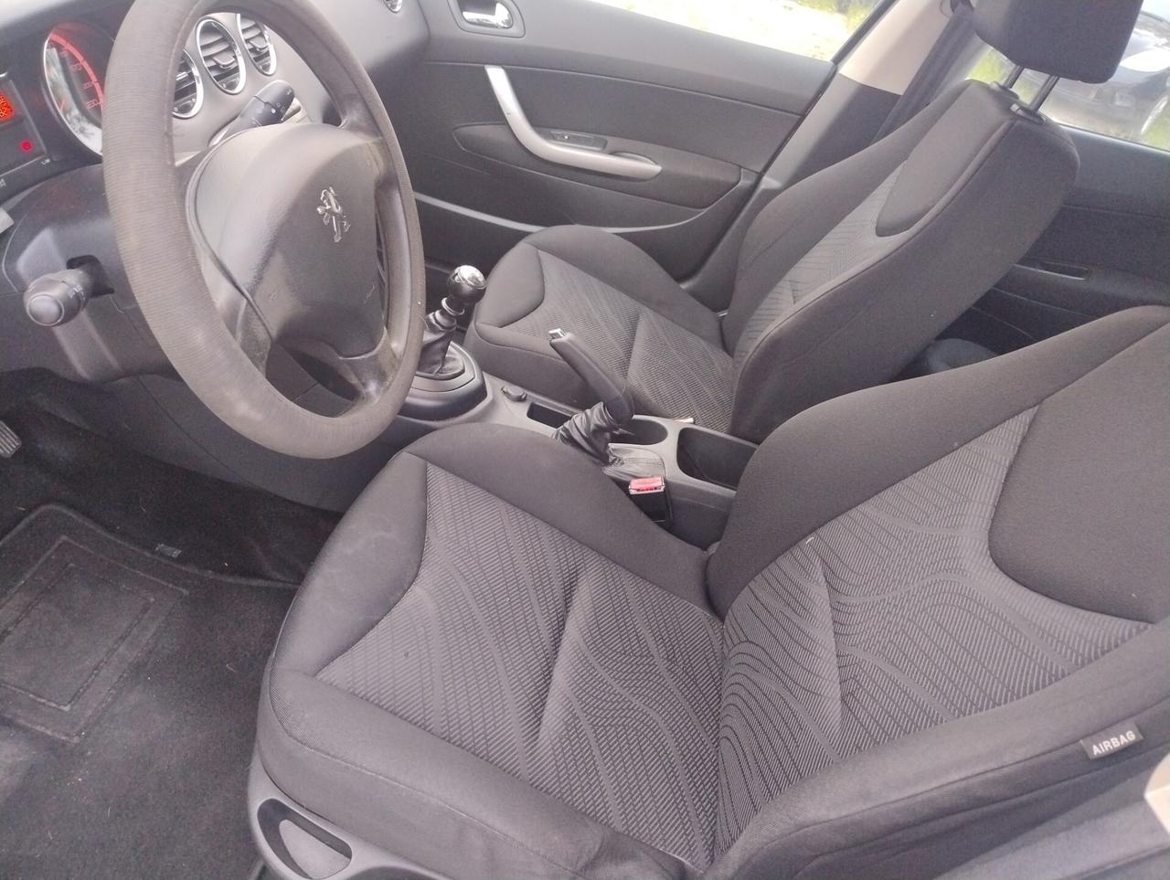 Peugeot 308 1.6 HDi 110CV SW Premium