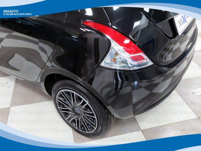 LANCIA Ypsilon Hybrid 1.0 FireFly 70cv 5 Porte Gold EU6 KM Ø