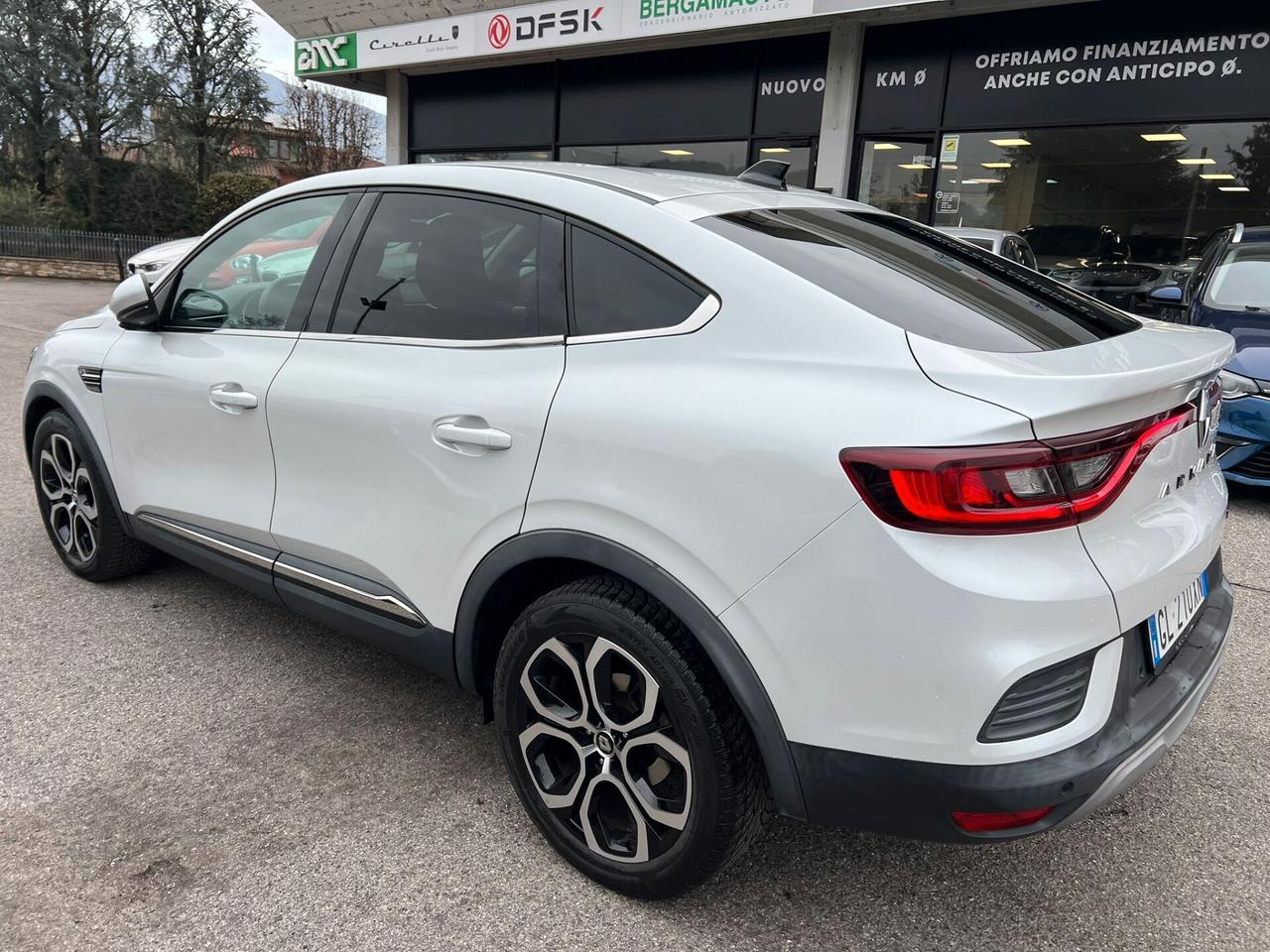 Renault Arkana 2022 1.6 E-Tech full hybrid Intens *67000KM