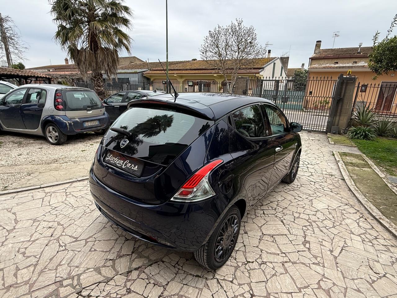 Lancia Ypsilon 1.2 69 CV 5 porte GPL Ecochic Platinum