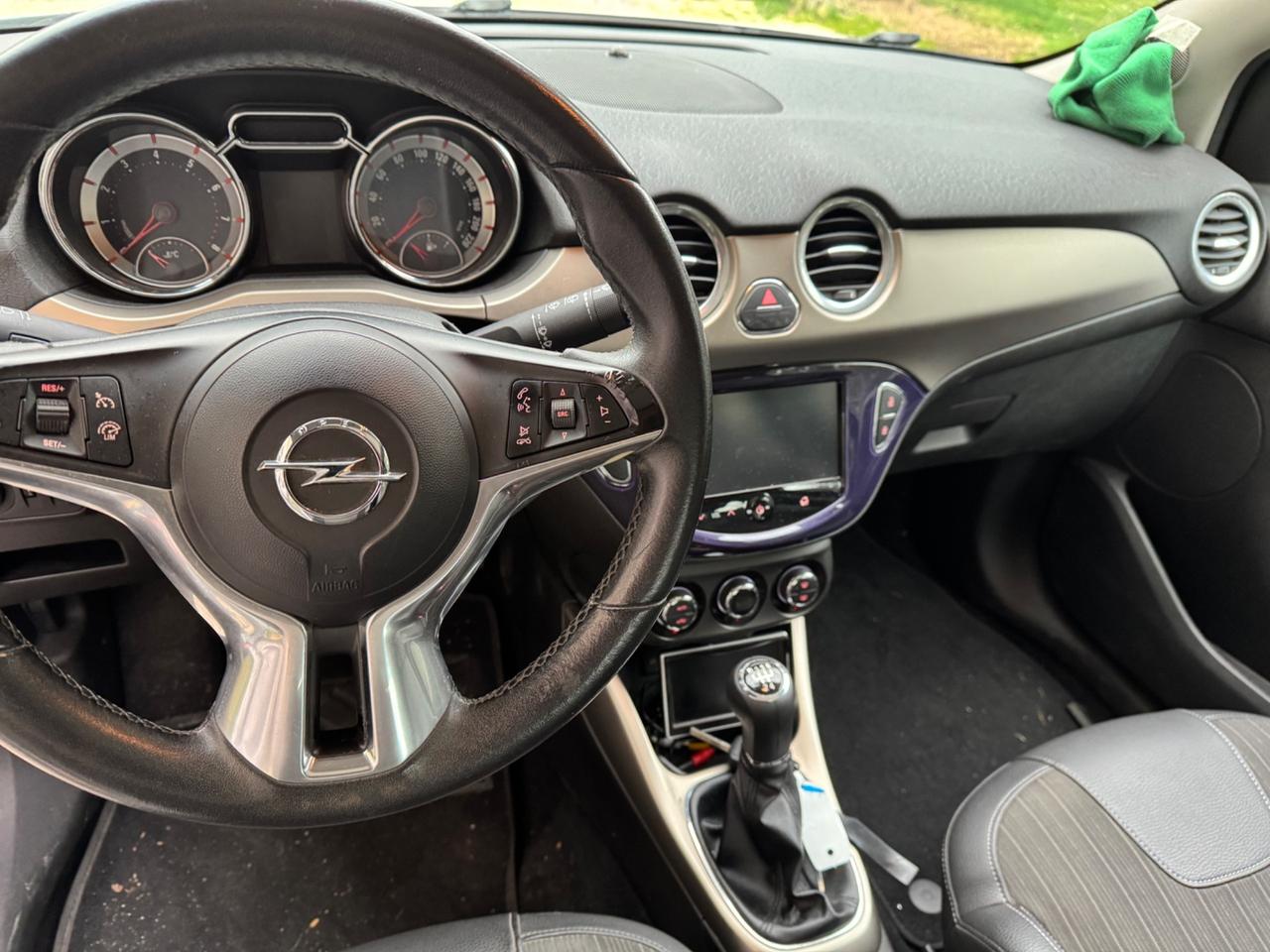 Opel Adam 1.2 70 CV Jam