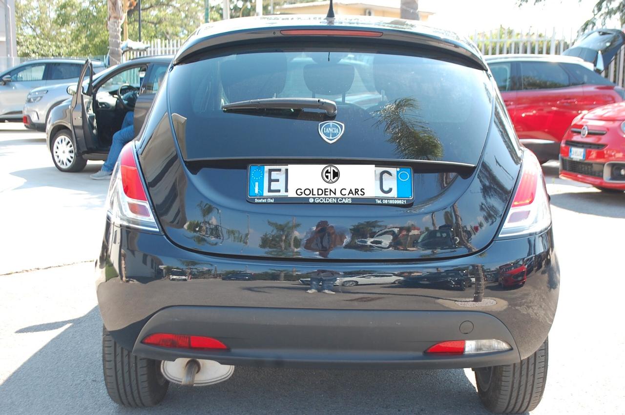 Lancia Ypsilon 1.2 8v Silver ecochic Gpl 69CV Uff Italy Lega