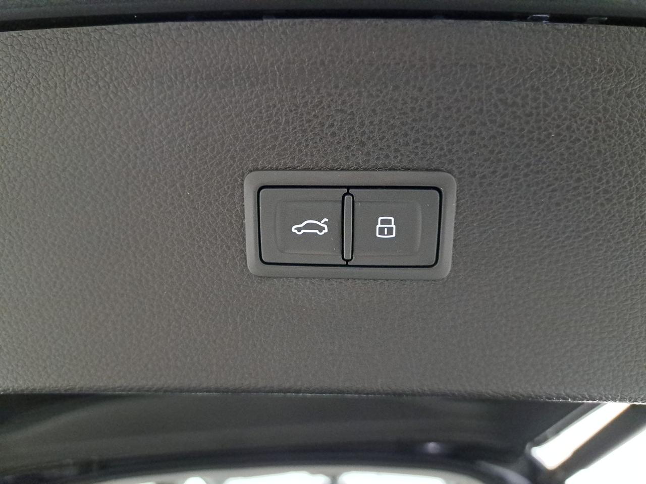 Audi Q5 40 2.0 tdi mhev 12v s line quattro s-tronic