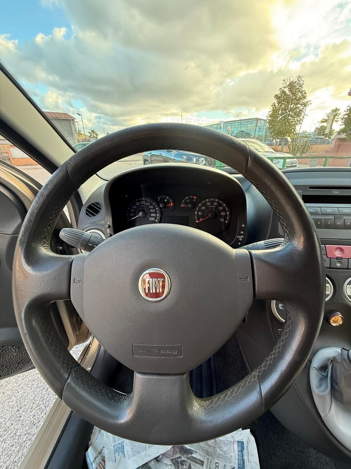Fiat Panda 1.3 MJT 16V 4x4 CROSS