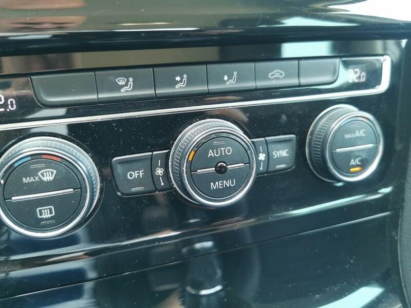 Volkswagen Golf Golf 1.6 TDI 110 CV 5p. Highline BlueMotion Technology