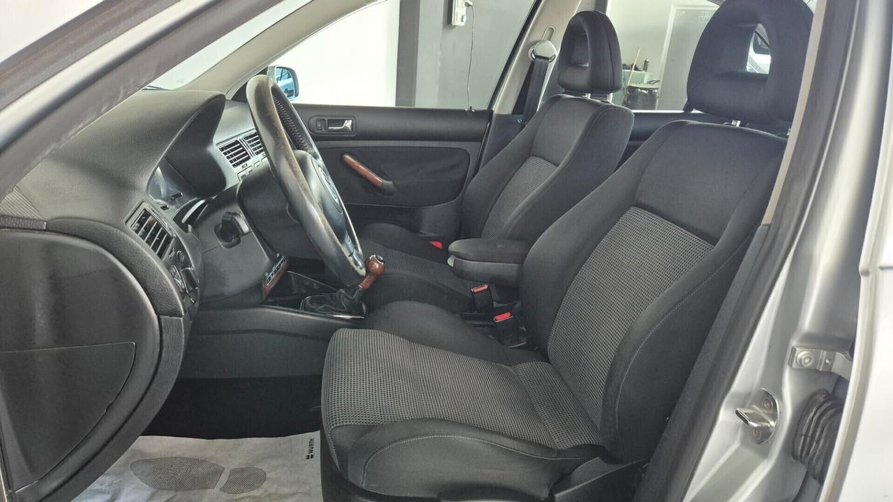 Volkswagen Bora 1.6 16V cat Highline