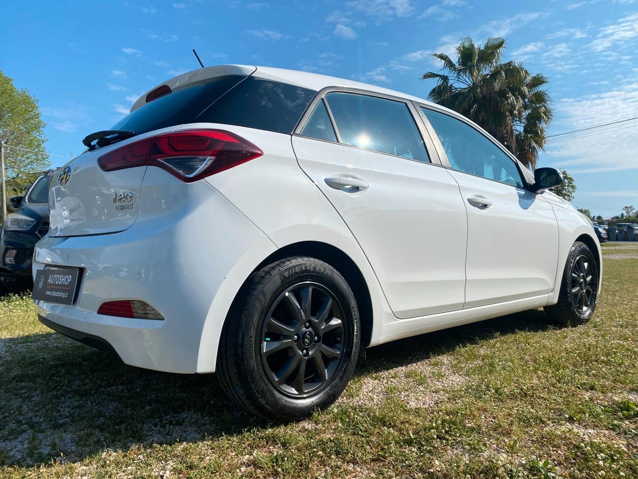 HYUNDAI - i20 - 1.2 GPL 5p. Blackline - NEOPATENTATI - FINANZIABILE - PERMUTE