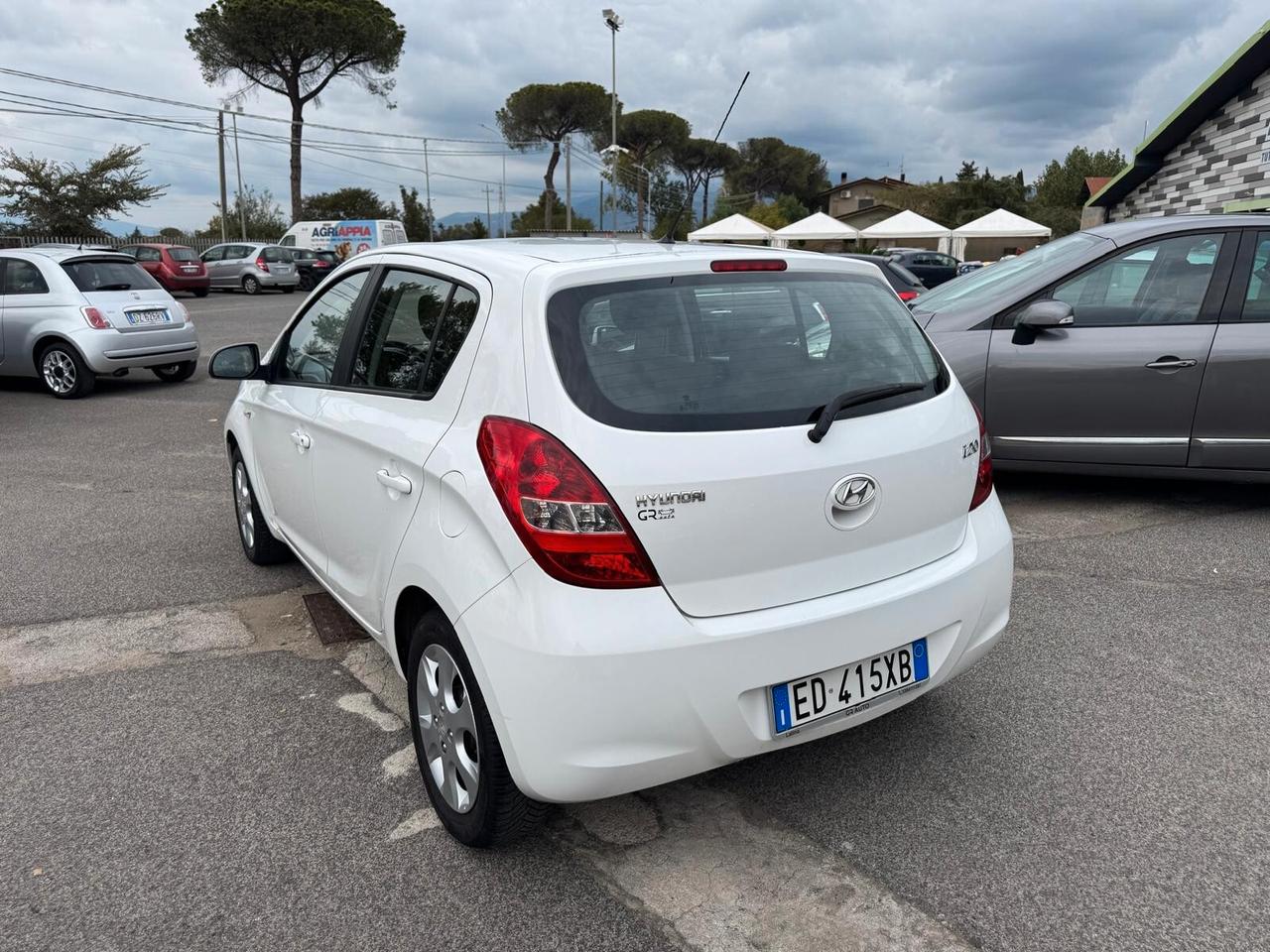 Hyundai i20 1.2 BENZ 5P KM 81000 2010