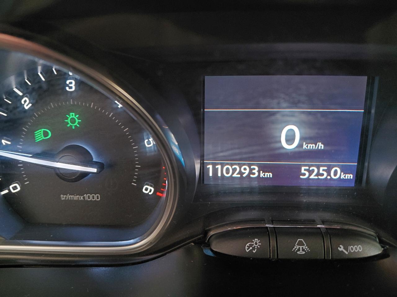 PEUGEOT 2008 ANNO 2014 DS 1.6 ADATTA NEOPATENTATI KM 110 MILA