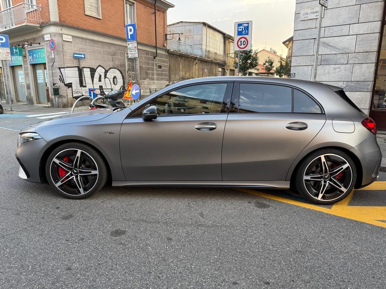 Mercedes-Benz A 35 AMG Premium A 35 AMG MHEV #7372