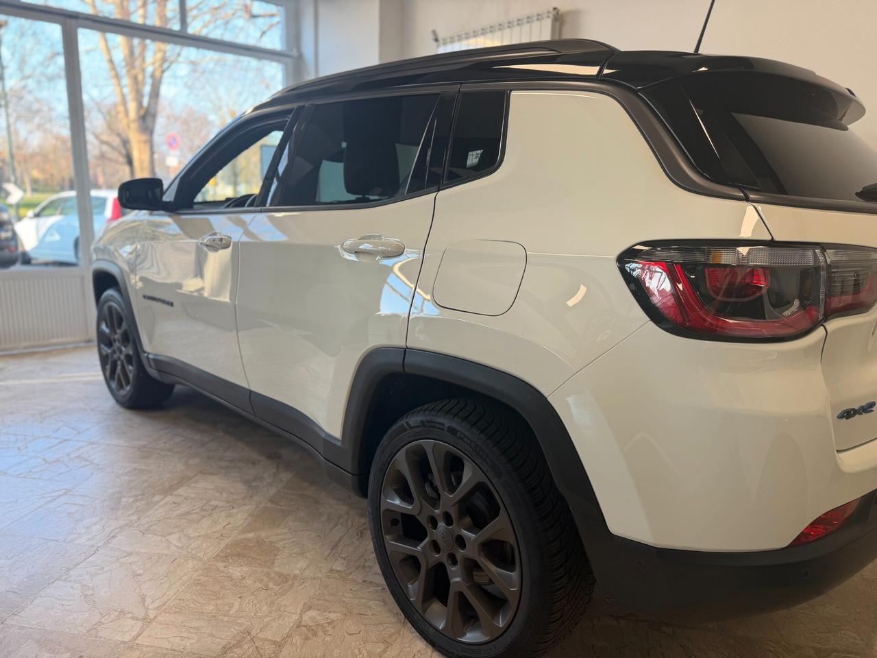 Jeep Compass 1.3 Turbo T4 240 CV PHEV AT6 4xe S