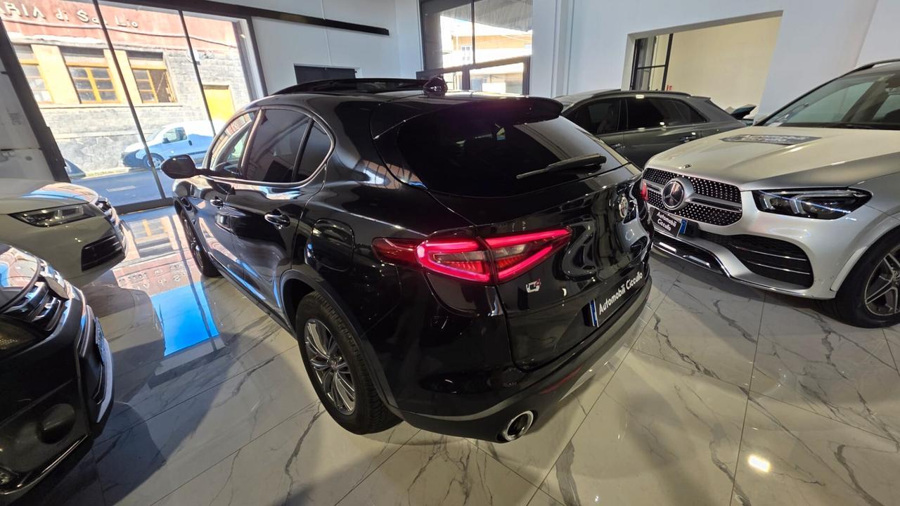 Alfa Romeo Stelvio 2.2 Turbodiesel 210 CV AT8 Q4 Executive