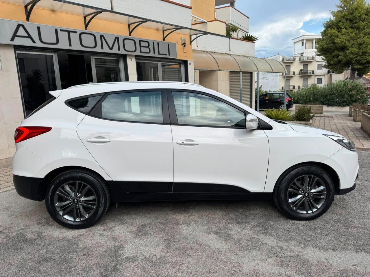 HYUNDAI IX35 1.7 CRDI 115 CV X-POSSIBLE NAVI+RETROCAMERA