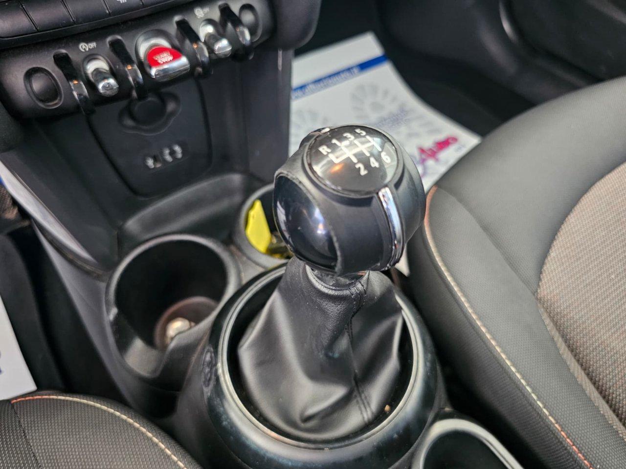 Mini 3 Porte One D Hype 1.5 D