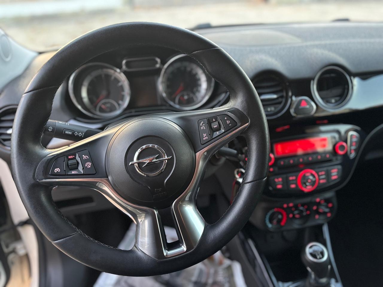 Opel Adam 1.4 87 CV GPL